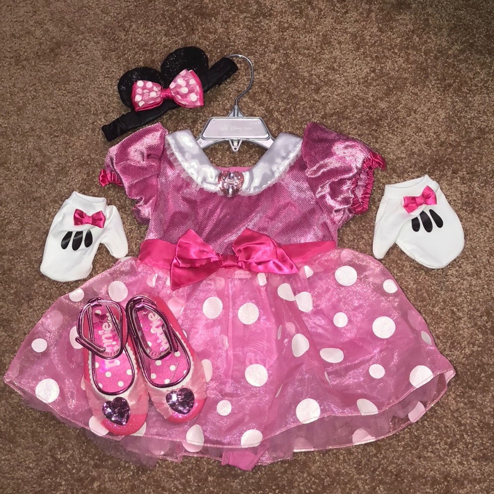 Minnie Mouse Costume